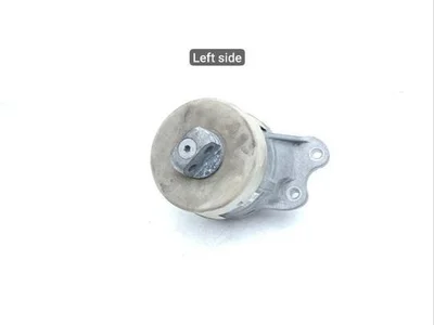 Aston Martin MY83-6A003-AA / MY836A003AA DBX 2021 Suspensión del motor izquierda - Imagen 1