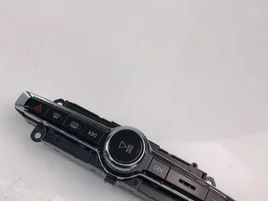 Volvo 31398845 V90 II 2021 Przełącznik wielofunkcyjny