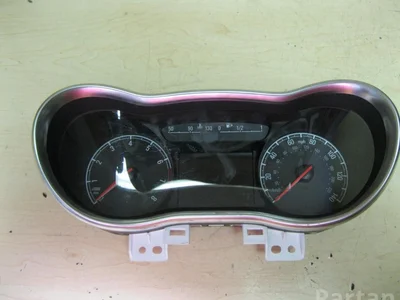 Vauxhall 42347137 VIVA 2015 Tableau de bord - Image 1