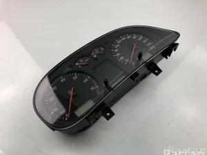 Volkswagen 1J0920801C BORA (1J2) 2000 Tablero de instrumentos