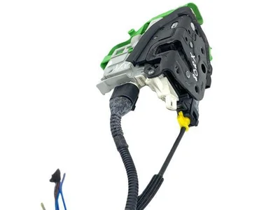 Audi 8X2837016B A1 (8X1, 8XK) 2016 Serrure de porte - Image 1