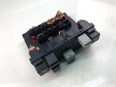 Volkswagen 3C0937049D GOLF V (1K1) 2007 Unidad de control central para sistema de confort - Imagen 1