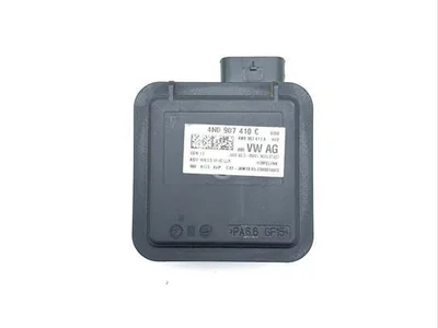 Audi 4N0907410C Q8 e-tron 2024 Control unit for radio controlled garage door opener - Image 1