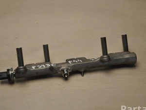 BMW 8665631 2' F44 Gran Coupé 2021 Tube de distribution de carburant