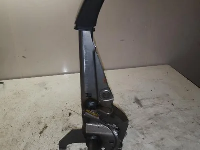 Volvo 4N51-2780-AL / 4N512780AL S40 I (VS) 2004 Levier de frein à main - Image 1