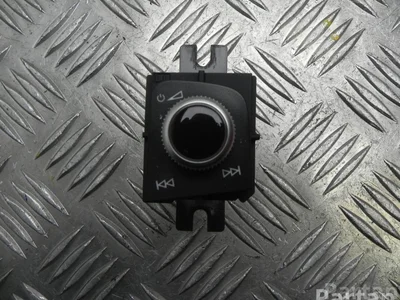 Audi 8W1 919 616 / 8W1919616 A4 Avant (8W5, B9) 2016 Commutateur multiple - Image 1