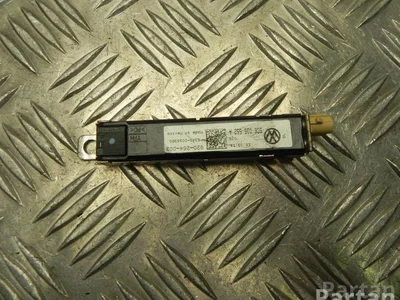 Volkswagen 5C6 035 552 A / 5C6035552A JETTA IV (162, 163) 2011 Antenne - Image 1