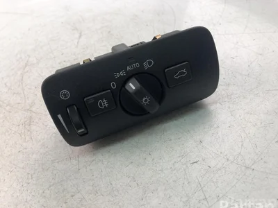 Volvo 31443831 V40 Hatchback 2016 Light switch - Image 1