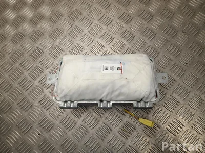 Toyota 73960-K0021 / 73960K0021 Yaris Cross XP210 2025 Airbag de passager - Image 1