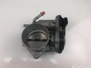 Toyota 22030-25020 / 2203025020 RAV 4 IV (_A4_) 2014 Corps de papillon