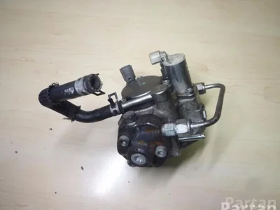 Toyota 22100-0R040 / 221000R040 AVENSIS Estate (_T27_) 2010 Pompe d'alimentation - Image 1