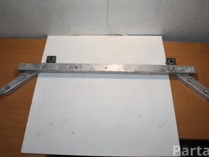 Volvo 31391252 V90 II 2018 Halter für Schloßträger