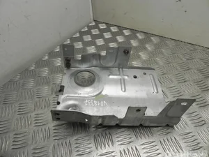 Maserati 0768 J8 / 0768J8 LEVANTE 2019 Support