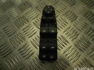 BMW 9241937 7 (F01, F02, F03, F04) 2014 Bouton de lève-vitre