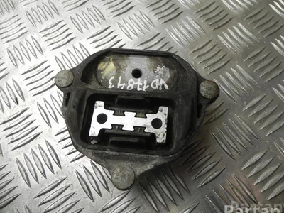 Audi 8K0 399 151  / 8K0399151 Q5 (8R) 2013 Support moteur - Image 1