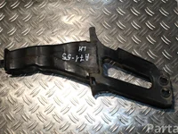 Volvo XC70 II 2009 L'élément longitudinal de la travée