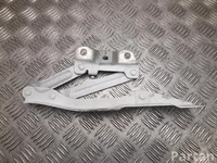 Polestar 80008308 4 2025 Charnière