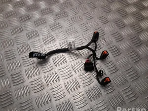 Kia 35341-04250 / 3534104250 CEE'D (CD) 2021 Fils du compartiment moteur