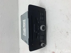 Audi 8X0035183E A1 (8X1, 8XK) 2012 Radio z odtwarzaczem CD