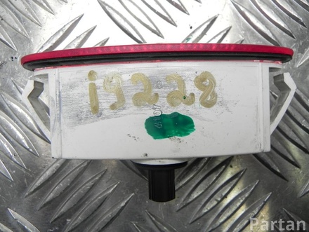 RENAULT 8200003263B LAGUNA III (BT0/1) 2008 Door Light