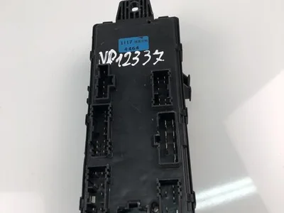 Mitsubishi 4464 ECLIPSE III (D5_A) 2004 Boîte à fusibles - Image 1