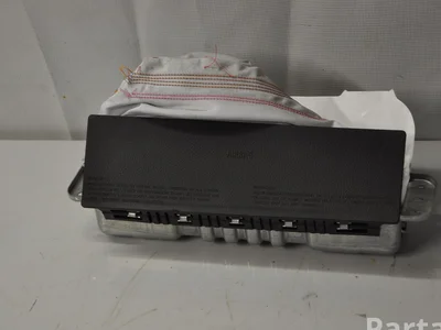 Mercedes-Benz A2478600902 EQA 2021 Airbag aux genoux/aux pieds - Image 1