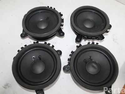 Volvo 30657445 XC60 2010 Lautsprecher Satz - Bild 1