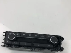 Seat 6F0907044G IBIZA V (KJ1) 2021 Contrôle automatique de la climatisation