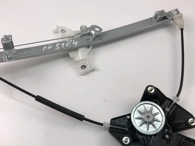 Toyota 85710-0D550 / 857100D550 Yaris Cross XP210 2013 Moteur de lève-vitre Right Rear - Image 1