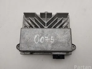 Porsche 99164555700 CAYENNE (92A) 2011 Amplificateur audio