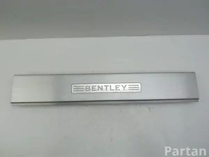 Bentley 36A853374, 36A853374B BENTAYGA 2017 Накладка порога справа спереди