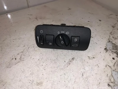 Volvo 30739412 S60 II 2016 Réglage de la hauteur de l'interrupteur - Image 1