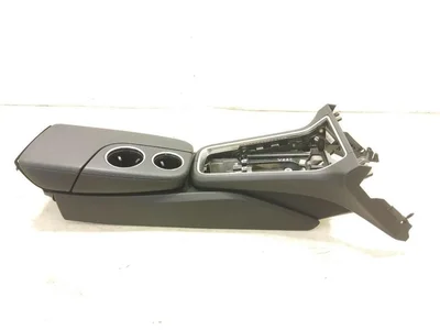 Porsche PANAMERA (971) 2018 Accoudoir - Image 1