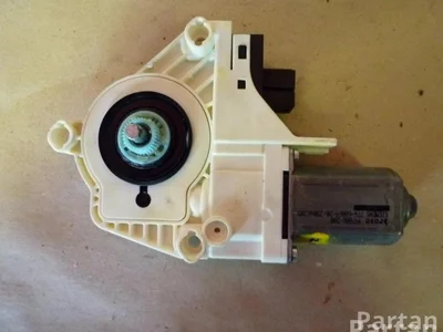 Audi 4F0 959 802 C / 4F0959802C A6 (4F2, C6) 2006 Moteur de lève-vitre Right Rear - Image 1