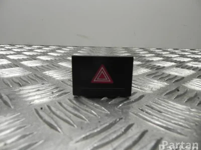 Volkswagen 7L6 953 235 A / 7L6953235A TOUAREG (7LA, 7L6, 7L7) 2009 Éclairage d'urgence / interrupteur de danger - Image 1