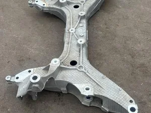 Ford USA LJ9C5C145AC Mustang Mach-E 2023 traverser