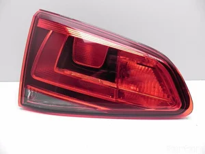 Volkswagen 5GM 945 093 B, 5GM 945 259 / 5GM945093B, 5GM945259 GOLF VII (5G1, BQ1, BE1, BE2) 2014 Feu arrière