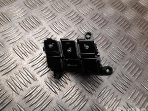 Kia 846C0-R2491, 846C0-R2491FHV / 846C0R2491, 846C0R2491FHV Sportage V NQ5 2024 Multiple switch