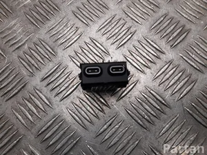 BMW 5B51C73 5 G60 2025 Eingabegerät USB