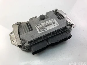 Toyota 89661-0H090; 0261S04465 / 896610H090, 0261S04465 AYGO (_B1_) 2010 Unidad de control del motor