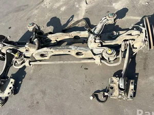 Mercedes-Benz A2473502802 CLA X118 (shooting brake) 2020 poutre d'essieu arrière