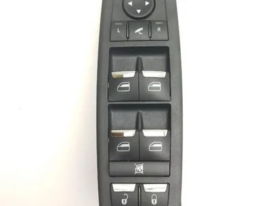 Maserati 670025406, 5PG12DX9AC, 10095652, 10034858 QUATTROPORTE VI 2014 Bouton de lève-vitre Left Front - Image 1