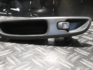 Volvo 9193301 V70 II (SW) 2002 Bouton de lève-vitre Right Front