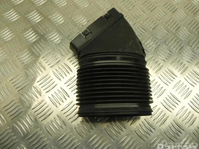 Maserati 670034626 LEVANTE 2019 Prise d'air / Conduit d'air d'admission - Image 1