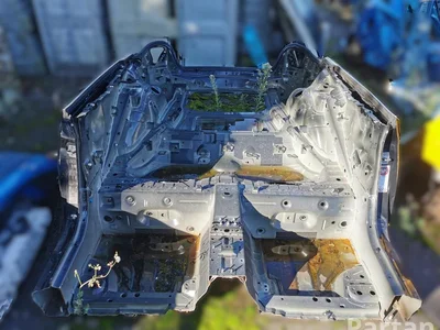 BMW 3 Convertible (E93) 2011 Pièce de carrosserie arrière - Image 1