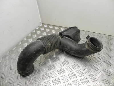 Kia 28130-4R200 / 281304R200 OPTIMA 2015 Prise d'air / Conduit d'air d'admission - Image 1