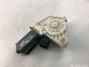 Mercedes-Benz A61041-113 / A61041113 CLA Coupe (C117) 2016 Window lifter motor