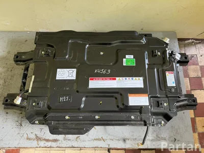 Hyundai 37504G2630 IONIQ (AE) 2022 Inverter w/converter - Image 1