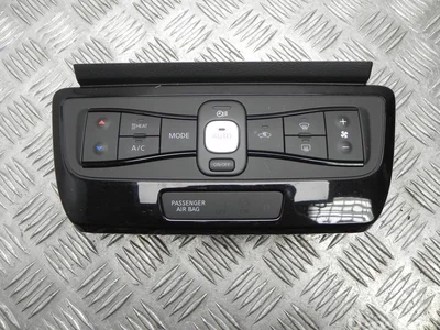 Nissan 27500 5SE0C / 275005SE0C LEAF (ZE1) 2021 Contrôle automatique de la climatisation - Image 1