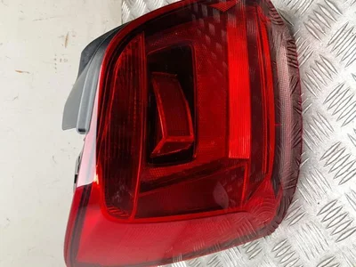 Volkswagen 6C0945095G, 6C0945111A POLO (6R, 6C) 2016 Feu arrière - Image 1